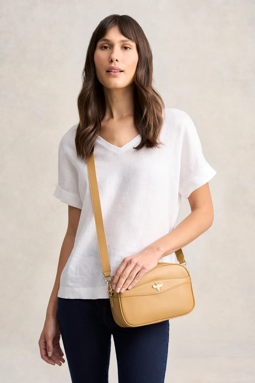 Bee Leather Camera Bag - Tan