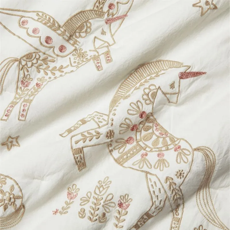 Crate&Barrel Unicorn Dreams Embroidered Cotton Kids Full/Queen Quilt