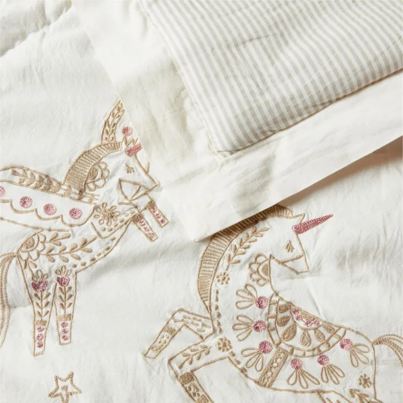 Crate&Barrel Unicorn Dreams Embroidered Cotton Kids Full/Queen Quilt