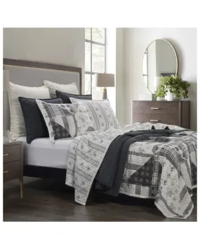 HiEnd Accents Black Patchwork Prairie Reversible 2-Piece Twin Quilt Set