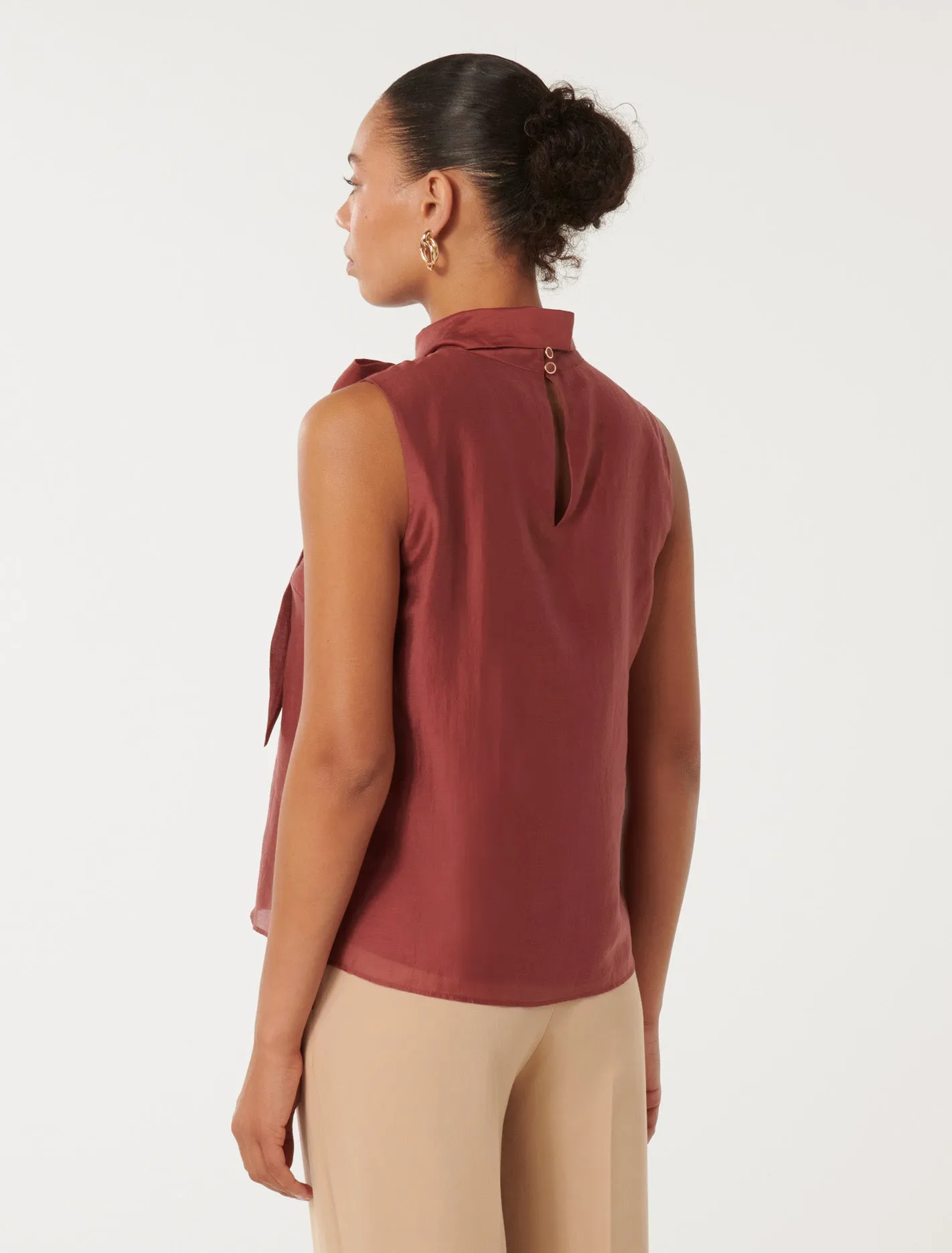 Jane Tie-Neck Sleeveless Top