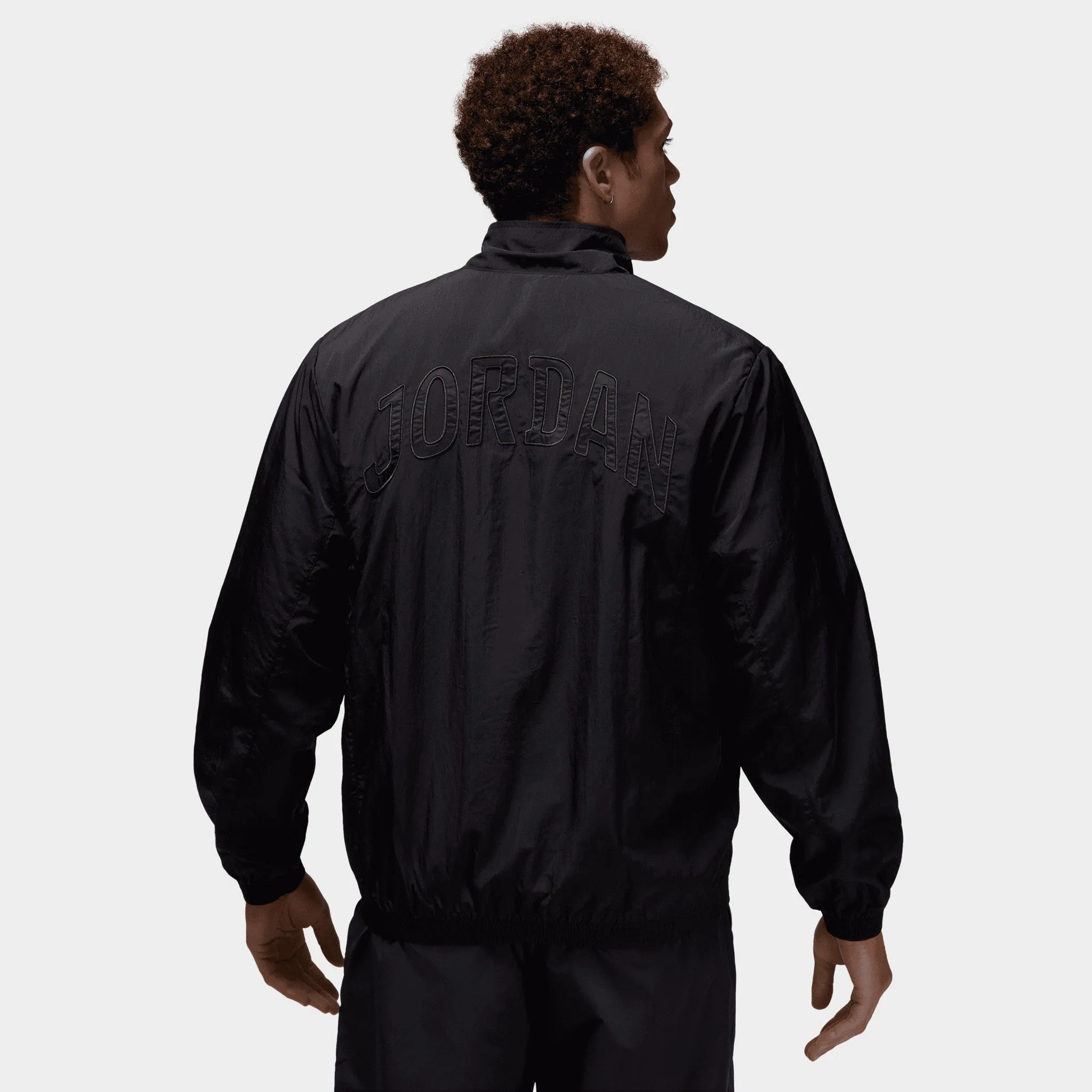 Jordan Essentials Wind Track Jacket / Black