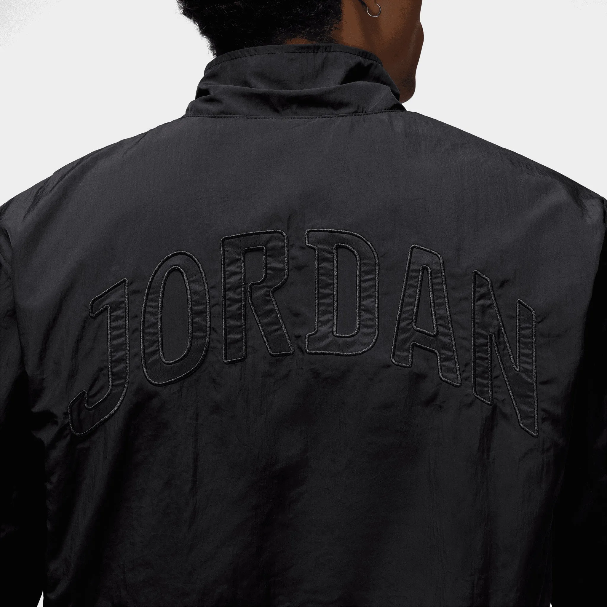 Jordan Essentials Wind Track Jacket / Black