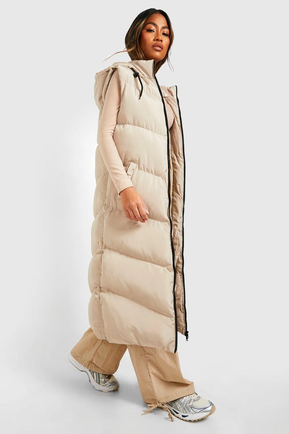 Maxi Hooded Vest