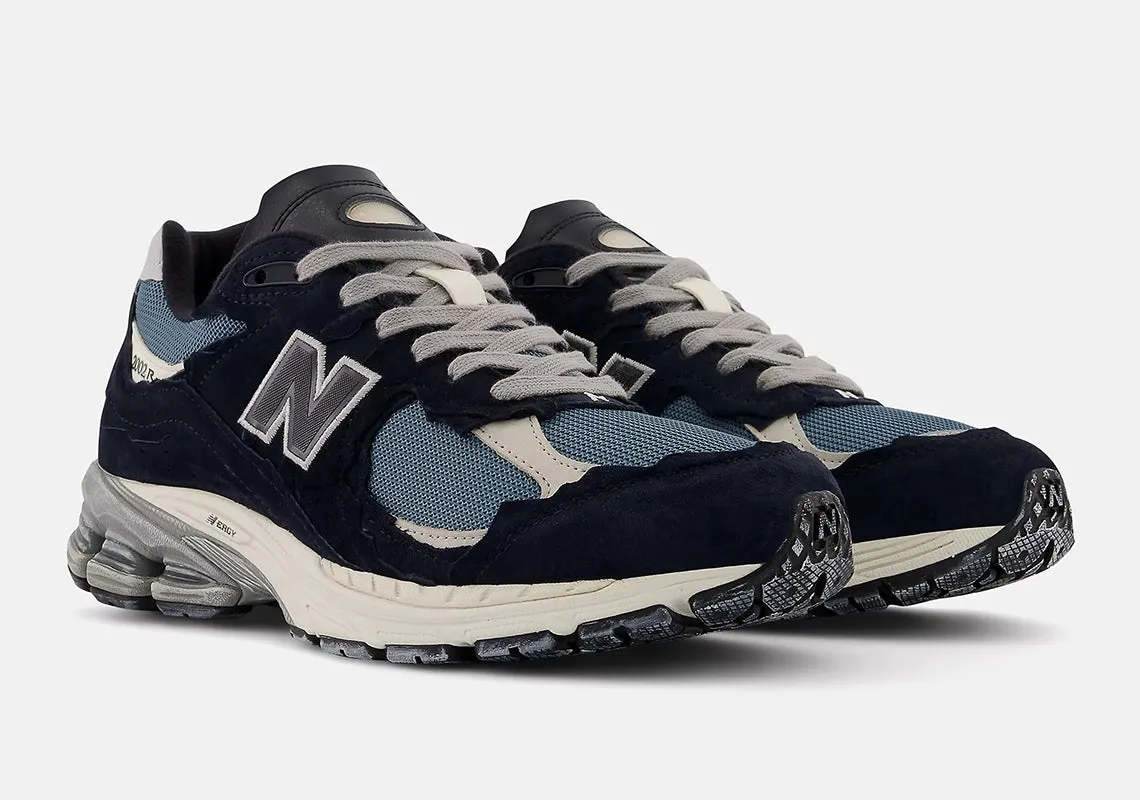 NEW BALANCE 2002R PROTECTION PACK DARK NAVY