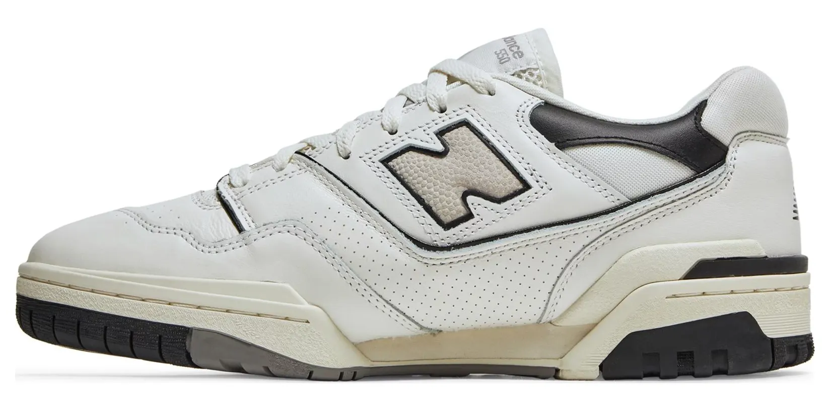 NEW BALANCE 550 CREAM BLACK