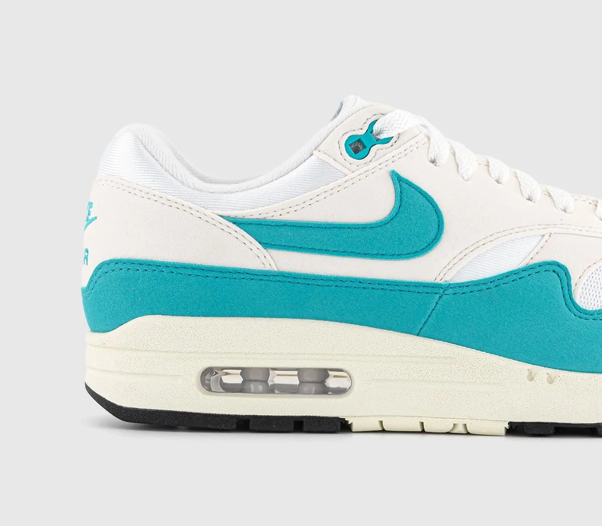 Nike Air Max 1 Trainers White Dusty Cactus Phantom Coconut Milk