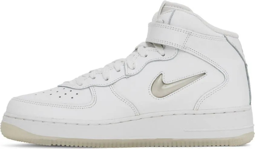 Nike White Air Force 1 '07 Sneakers