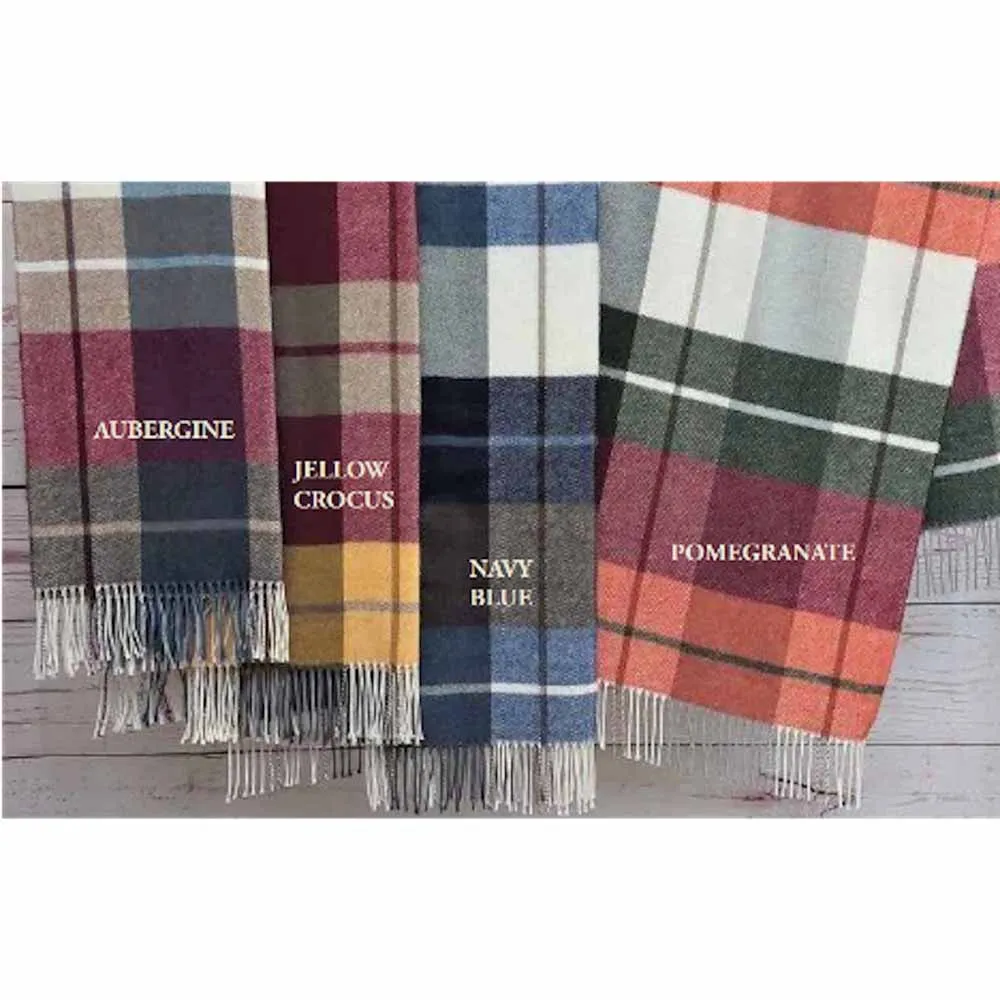 Poyet Motte Matteo Woven Throw Blanket