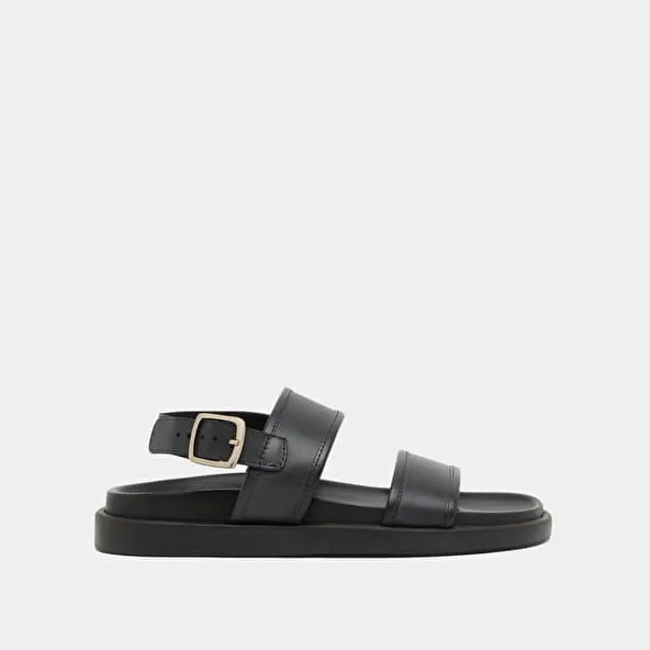 Sandals with double straps in black leather