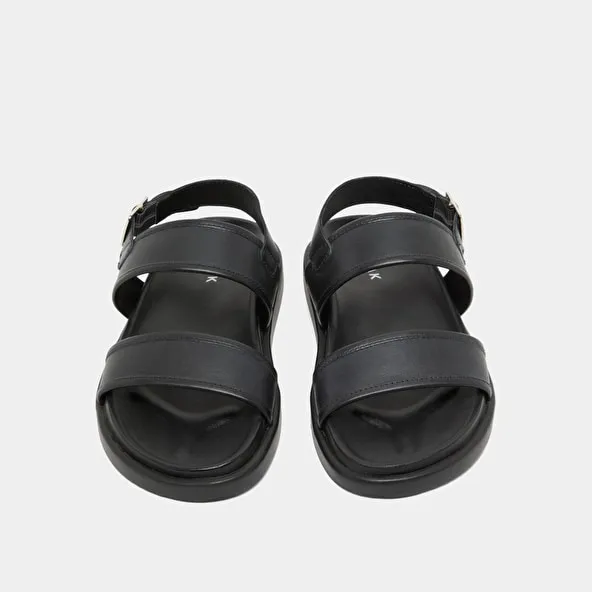 Sandals with double straps in black leather