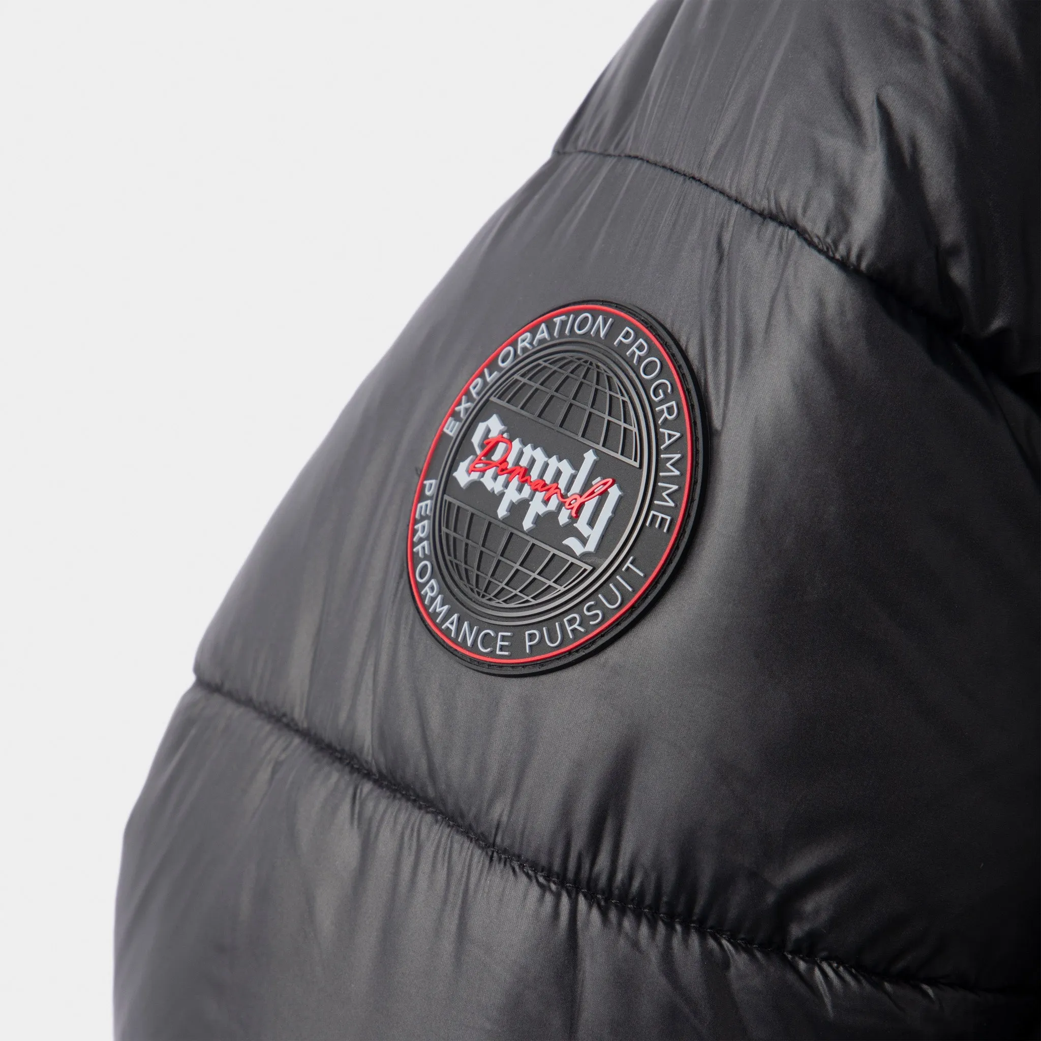 Supply & Demand Radon Jacket / Black