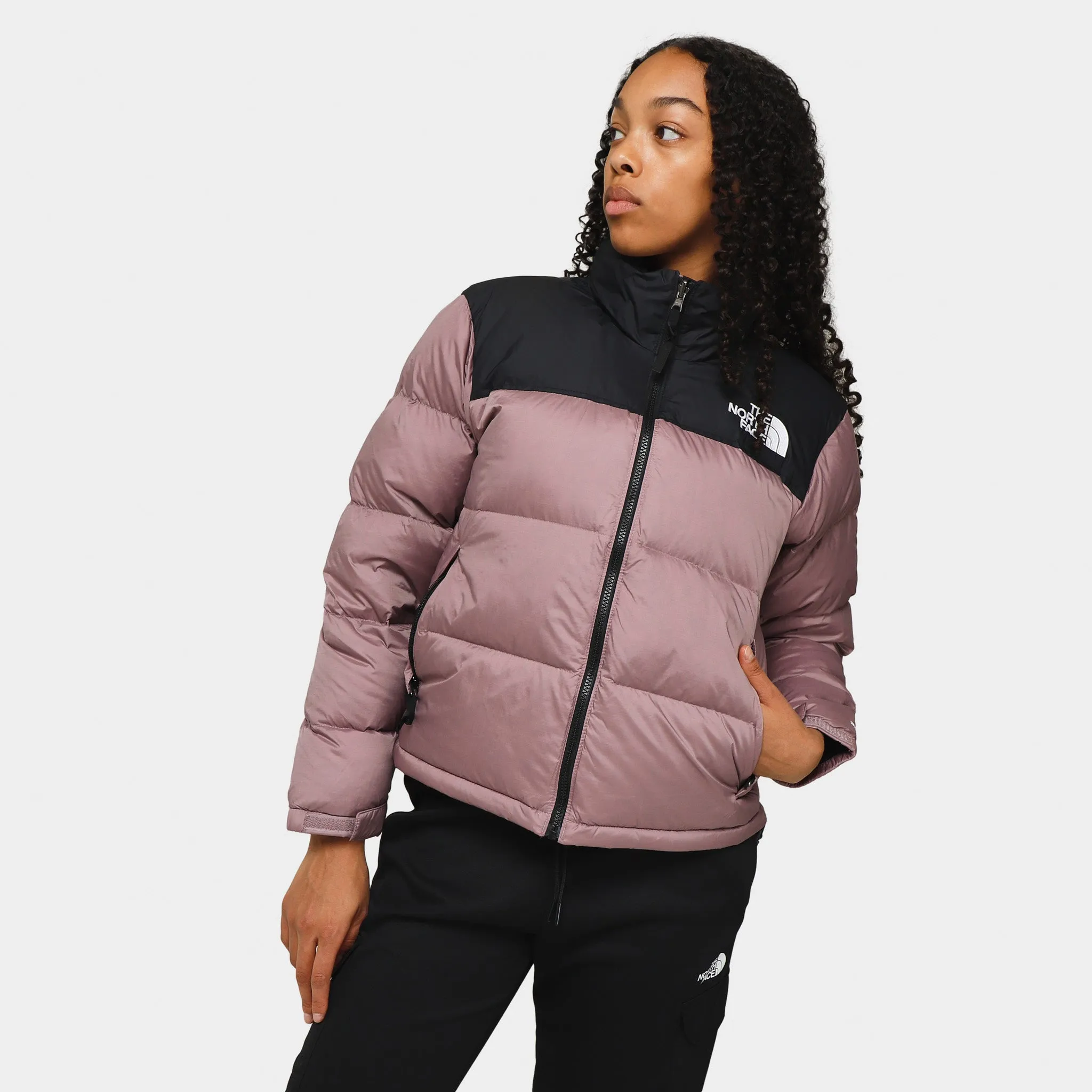 The North Face Women's 1996 Retro Nuptse Jacket Fawn Grey / TNF Black