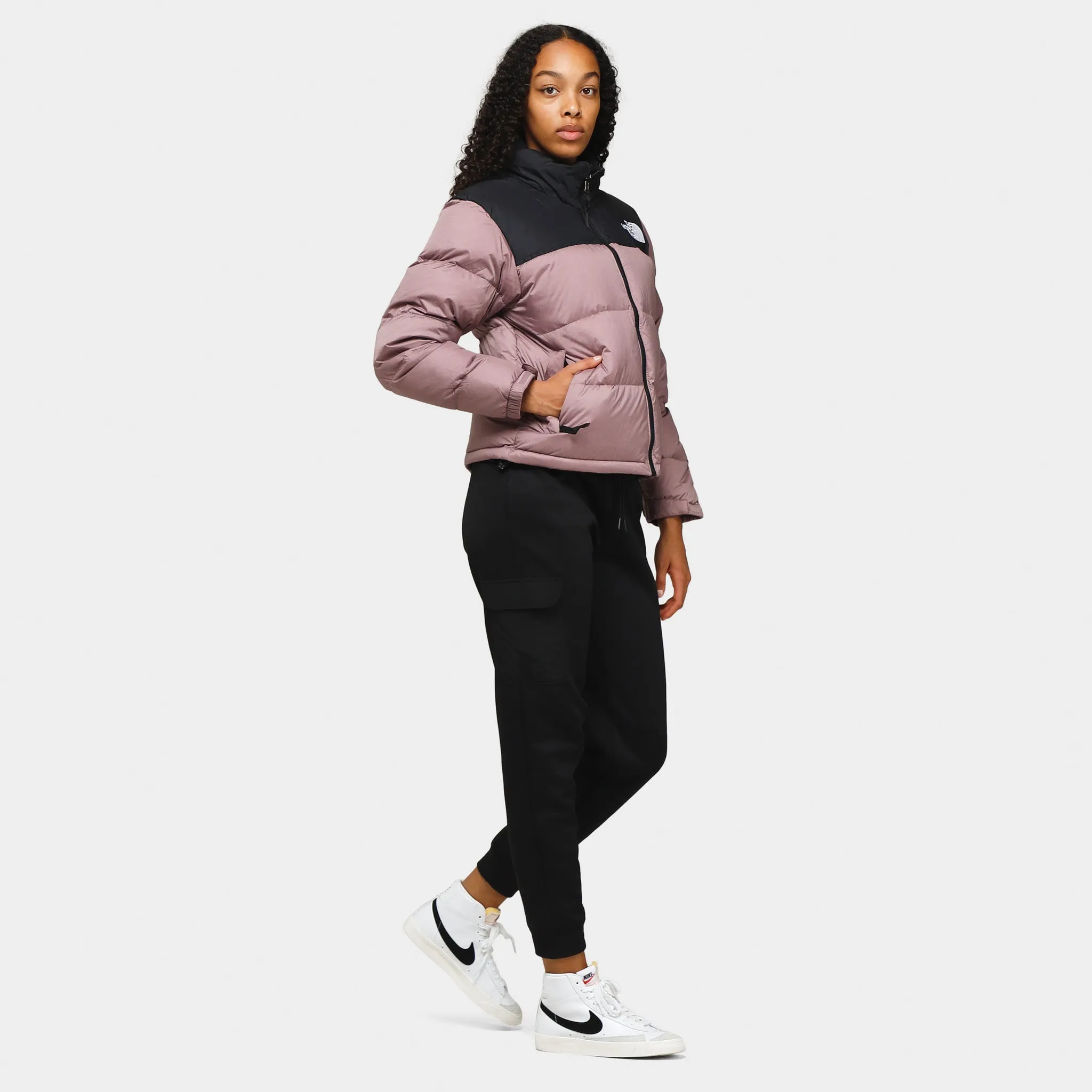 The North Face Women's 1996 Retro Nuptse Jacket Fawn Grey / TNF Black